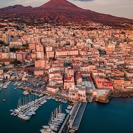 Il Cammeo 2 Guest House, Near Pompeii And Vesuvius