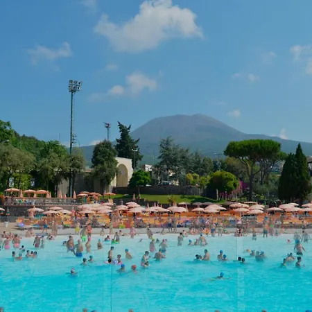 Il Cammeo 2 Guest House, Near Pompeii And Vesuvius * トッレ・デル・グレコ