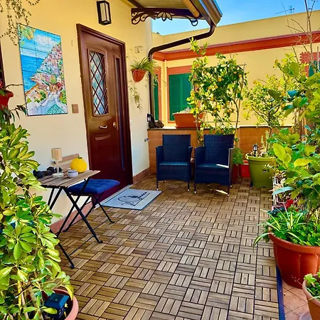 Il Cammeo 2 Guest House, Near Pompeii And Vesuvius アパート トッレ・デル・グレコ